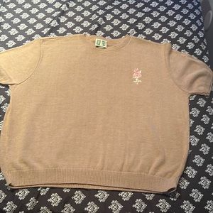 Over sized rose sweater